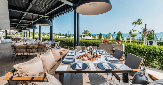 Voya-Beach-Resort-2025-RESTAURANT-04