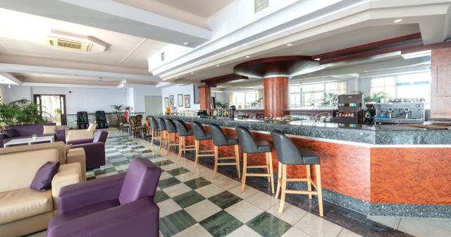 Kosta-Palace-LOBBY-BAR-2025