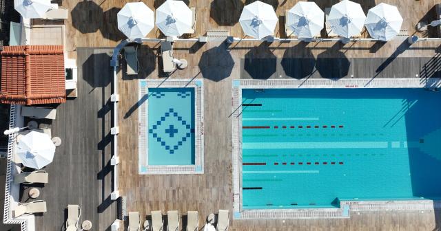 Kosta-Palace-POOL-2025