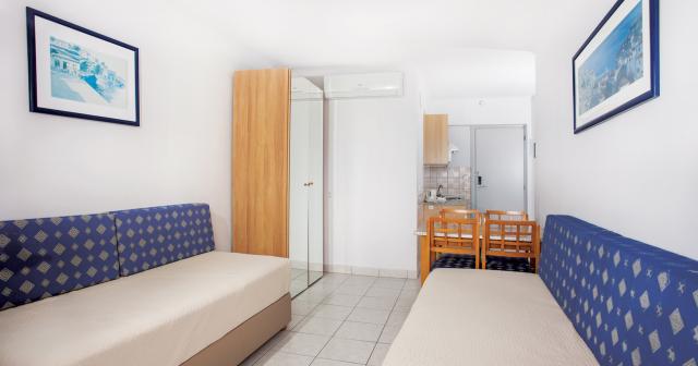 Kosta-Palace-ROOM-FAMILY-2025-02