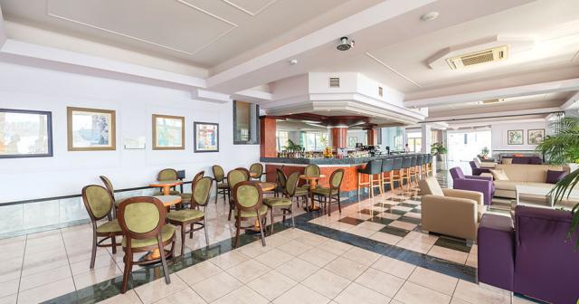 Kosta-Palace-LOBBY-LOUNGE