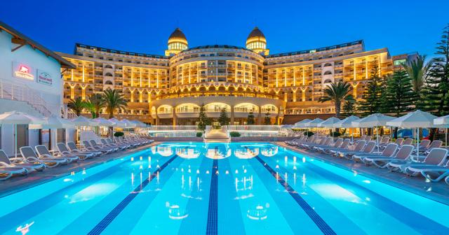 Kirman-Sidemarin-Beach-and-Spa-POOL