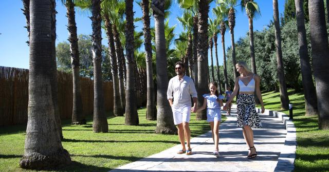 Miramare-Queen-GARDEN-2024-02