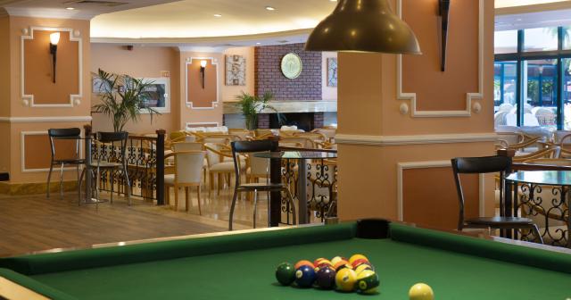 Miramare-Queen-Q-BAR-2024