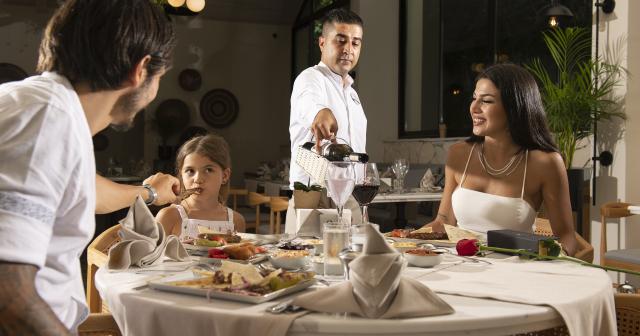 Miramare-Queen-RESTAURANT-2024-03