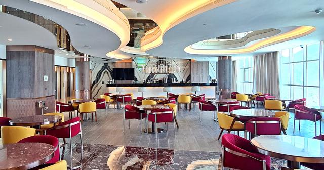 Royal-M-Hotel-and-Resort-Al-Aqah-BAR-2023-01
