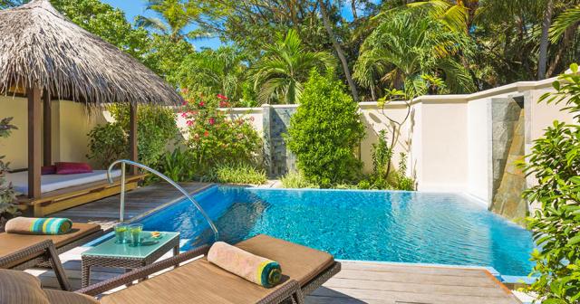 Kurumba-Maldives-ROOM-WITH-PRIVATE-POOL