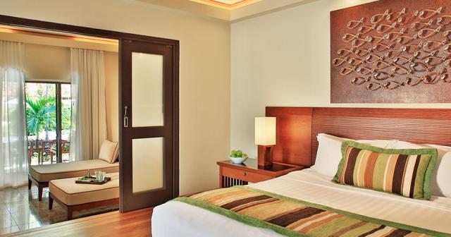 Kurumba-Maldives-ROOM