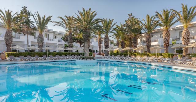 Sol-Marina-Beach-2024-POOL-02