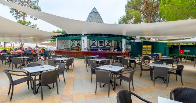 Ma-Biche-Kemer-By-Werde-Hotels-BAR-2024-01