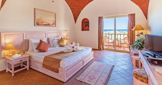 Dream-Lagoon-and-Aquapark-resort-ROOM-2
