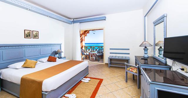 Emerald-Lagoon-Resort-and-Aqua-Park-ROOM