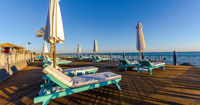 Emerald-Lagoon-Resort-and-Aqua-Park-TERRACE-02