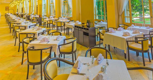 Riviera-RESTAURANT-04-2022