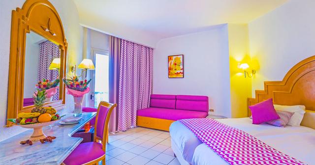 Riviera-ROOM-02-2022