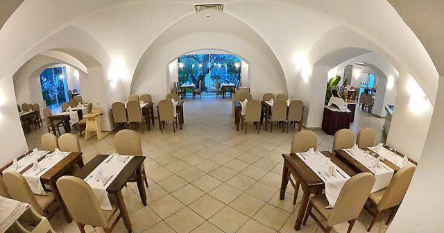 Le-Hammamet-and-Spa-MAIN-RESTAURANT-2022