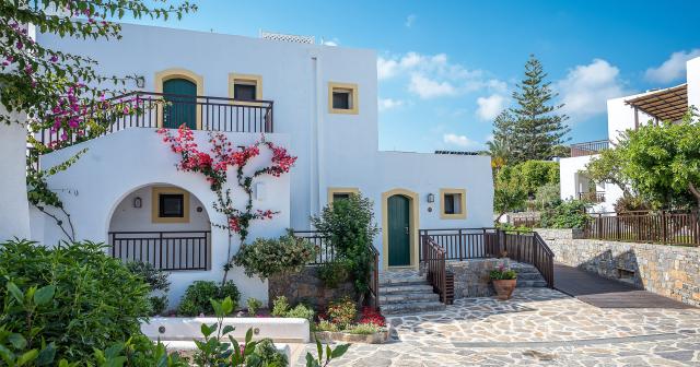 Cerete-Maris-2024-HOTEL-BUNGALOWS