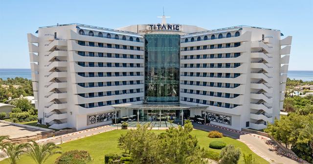 Titanic-Deluxe-Lara-2023-HOTEL-BUILDING