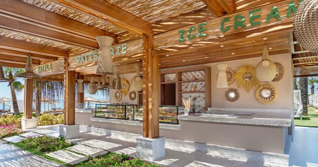 Tinanic-Deluxe-Lara-BEACH-PATISSERIE-01