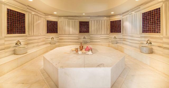 Titanic-Deluxe-Lara-SPA-2023-01