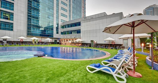 Marina-View-POOL-3