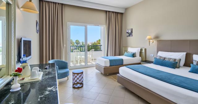 Royal-Azur-Thalassa-ROOM-2025-03