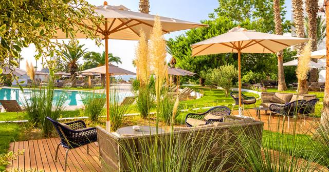 Royal-Azur-Thalassa-POOL-VIEW