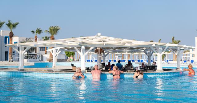 Casa-Blue-2023-POOL-BAR