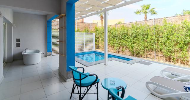 Casa-Blue-Beach-Resort-NEW-2023-PRIVATE-POOL-02