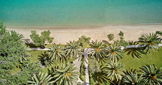 Grecotel-Lux-Me-Daphnila-Bay-Dassia-BEACH-01