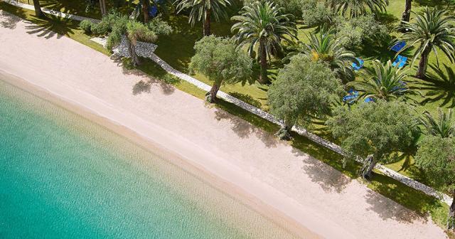 Grecotel-Lux-Me-Daphnila-Bay-Dassia-BEACH-02