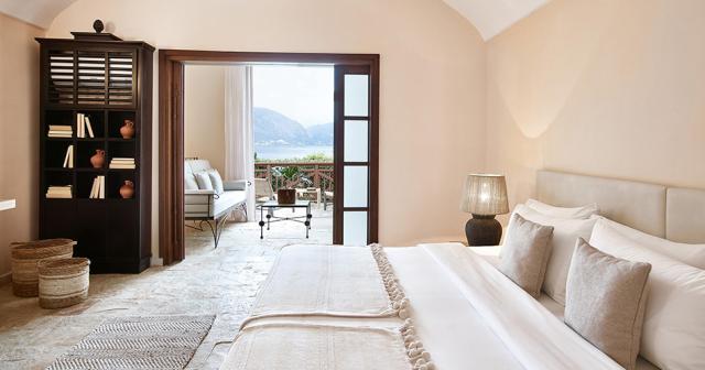 Grecotel-Lux-Me-Daphnila-Bay-Dassia-BUNGALOW-PARADISO-LIMITED-S