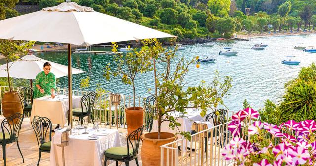 Grecotel-Eva-Palace-TERRACE-RESTAURANT