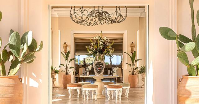 Grecotel-Eva-Palace-LOBBY-03
