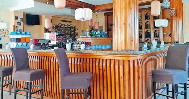 Shoni-Bay-Resort-BAR-2023