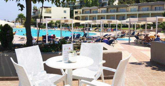 Kipriotis-Aqualand-BAR-OUTSIDE-2023