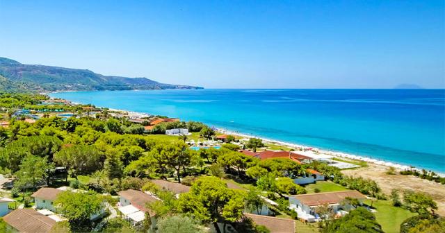 Bv-Kalafiorita-Resort-BEACH-OVERVIEW-2023