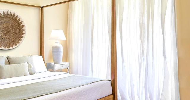 Grecotel-Plaza-Beach-House-ROOM-02