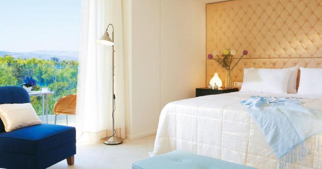 Grecotel-Amirandes-Boutique-Resort-SUPERIOR-ROOM