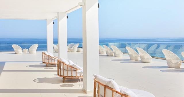 Grecotel-Lux-Me-White-Palace-TERRACE