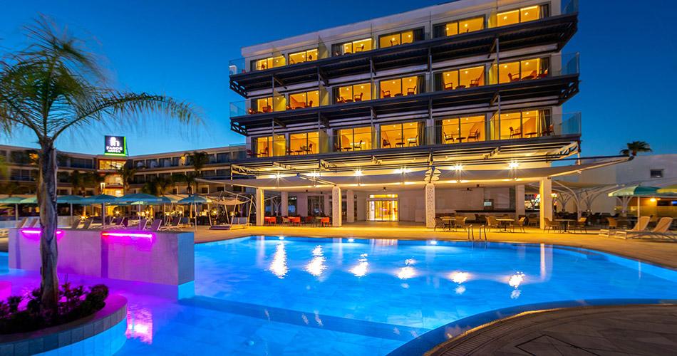 Faros-POOL-02