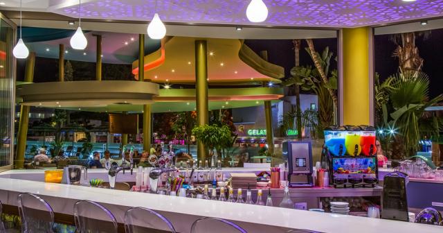 Stamatia-SIESTA-BAR-02-2022