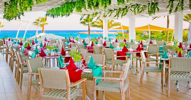 Asterias-Beach-RESTAURANT-02