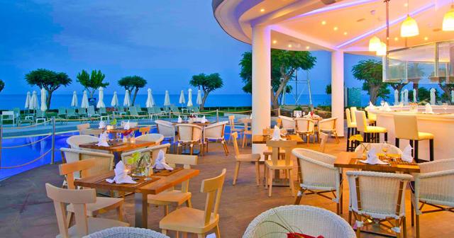 Pernera-Beach-RESTAURANT-2
