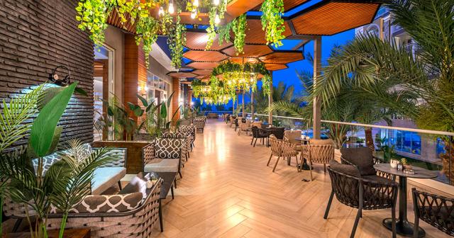 Kirman-Sidera-Luxury-and-Spa-LOBBY-TERRACE