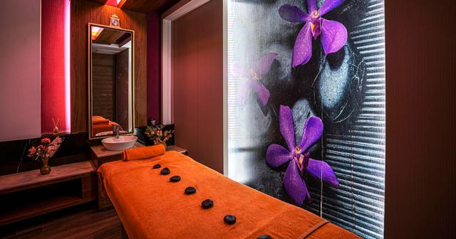 Kirman-Sidera-Luxury-and-Spa-MASSAGE