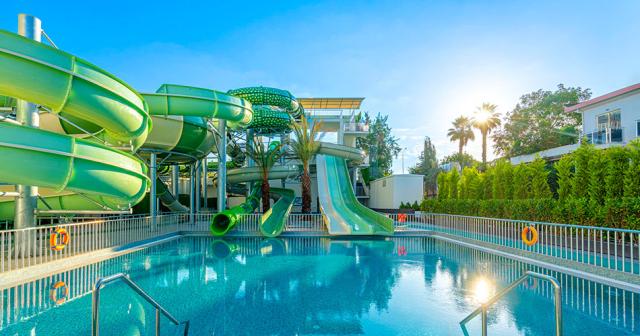Kirman-Sidera-Luxury-and-Spa-AQUAPARK