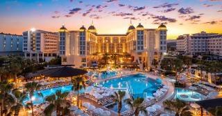Kirman Sidera Luxury & Spa