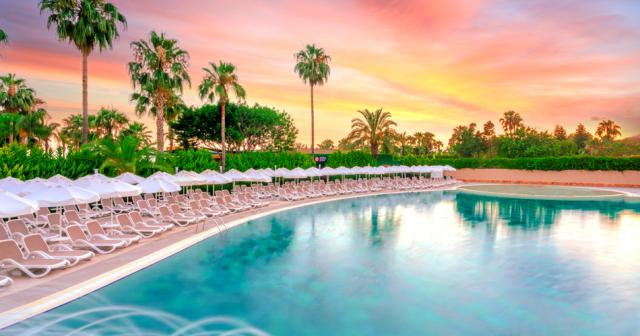 Kirman-Arycanda-De-Luxe-POOL-2023