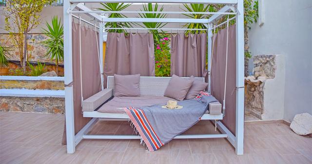 Bali-Mare-2023-POOL-LOUNGE